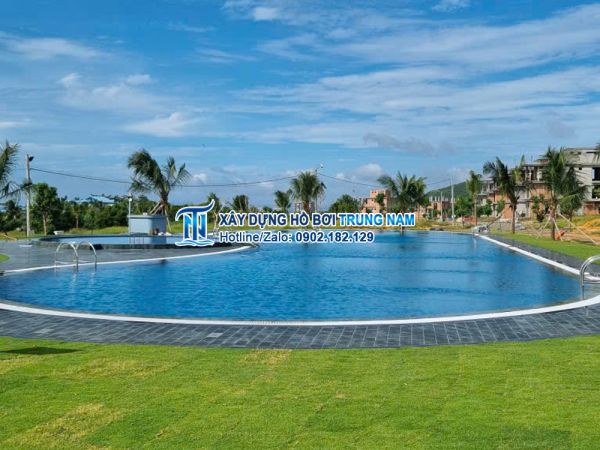 Thi công hồ bơi tại Hàm Tiến - Phan Thiết